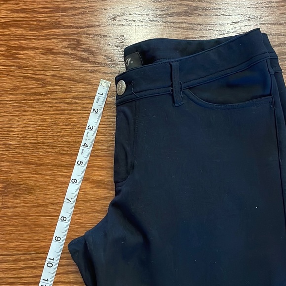 SEVEN 7 women’s stretch PONTE Capri / polished look black back pockets size 12 - Picture 9 of 13